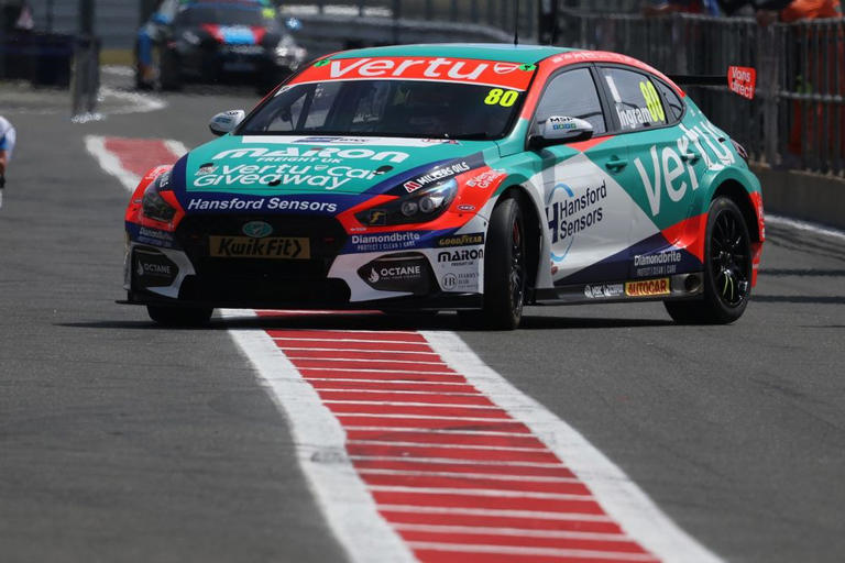 BTCC Brands Hatch GP: Moffat leads throughout to beat Ingram in ...