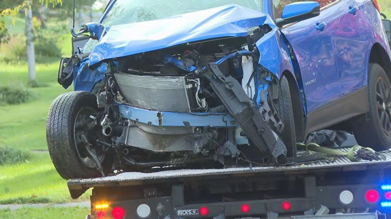 Tractor trailer crash leads to road closure in Hamlin