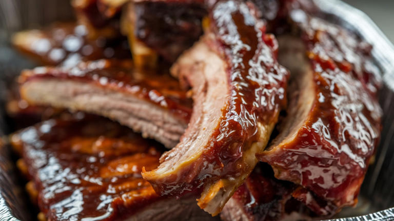 For juicier baby back ribs, cook them like Applebee's