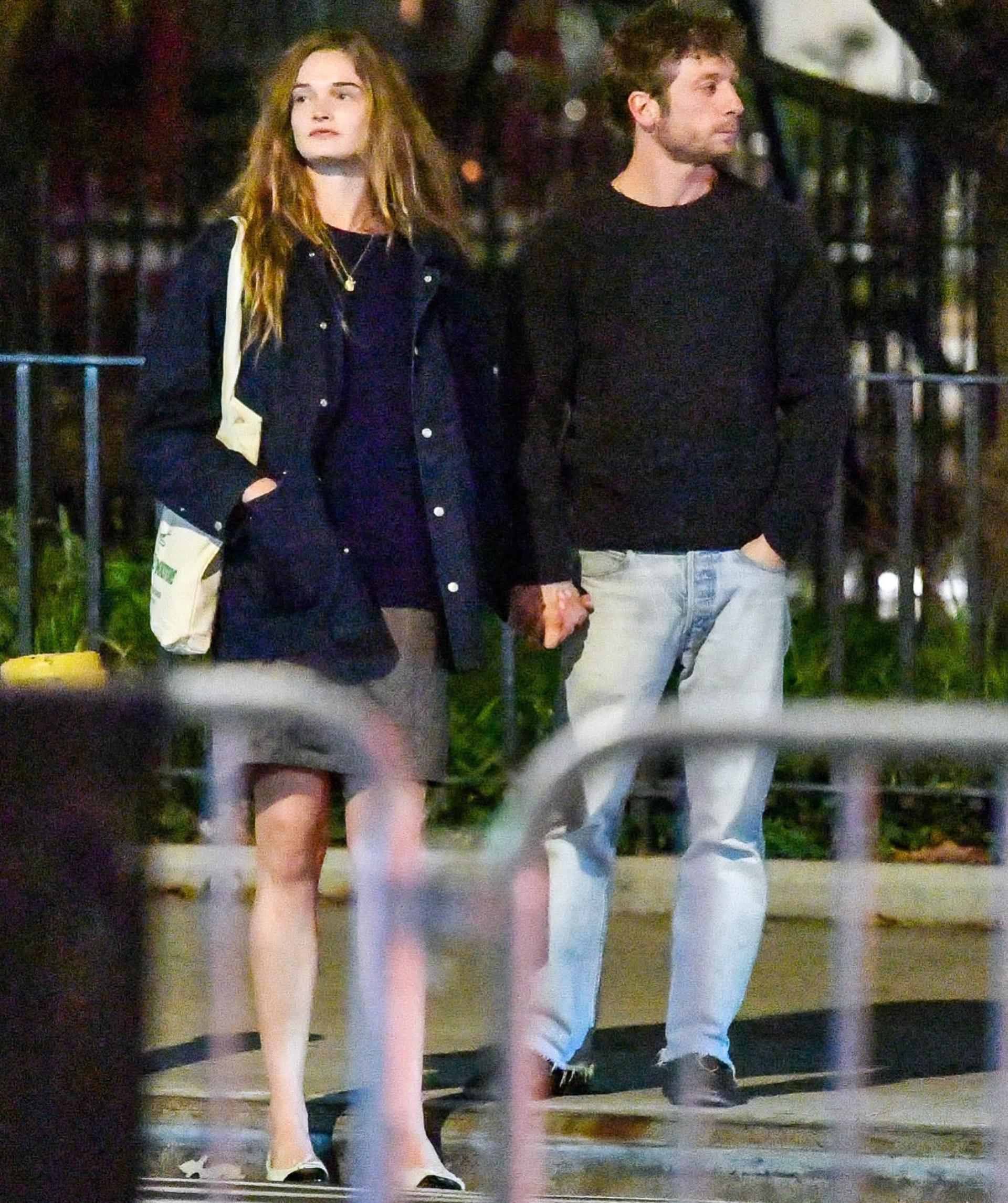 Jeremy Allen White and model Lulu Tenney spotted holding hands on NYC ...