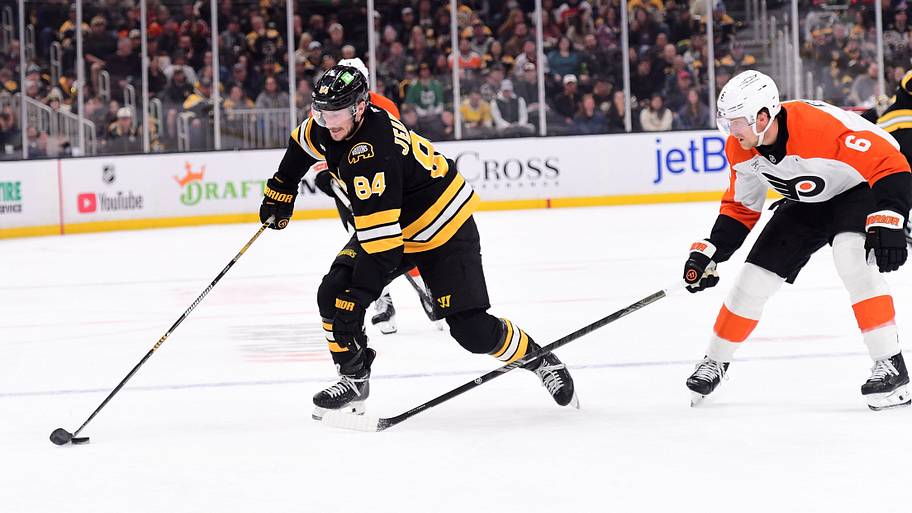 Bruins earn home win over Flyers