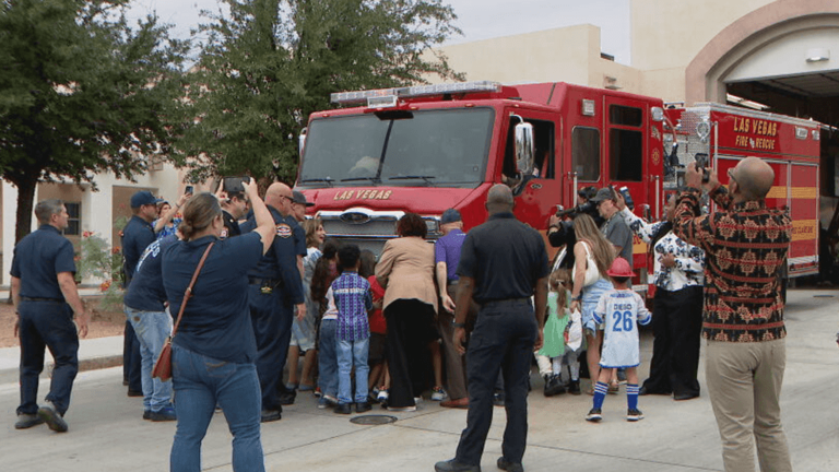 New engine gets 1800s-style push-in at Las Vegas Fire Station 43 open house