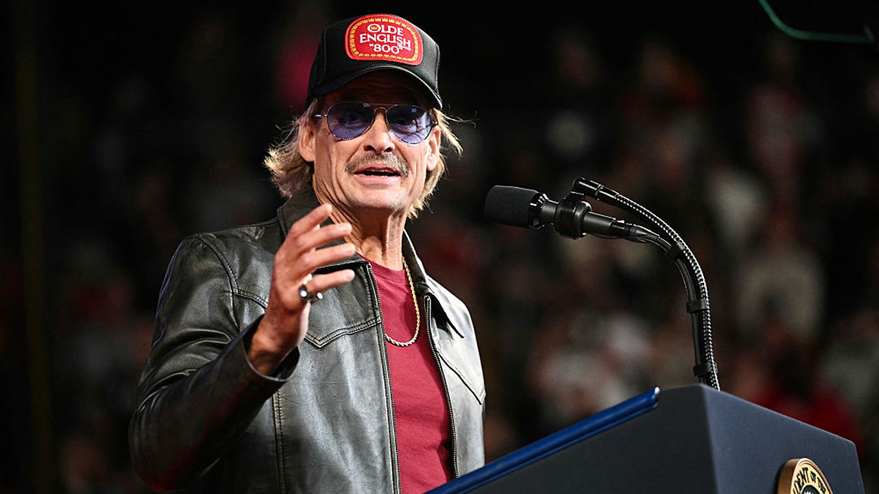 President talks 'Trump Ocean,' trades jokes with Tennessee crowd as Kid ...