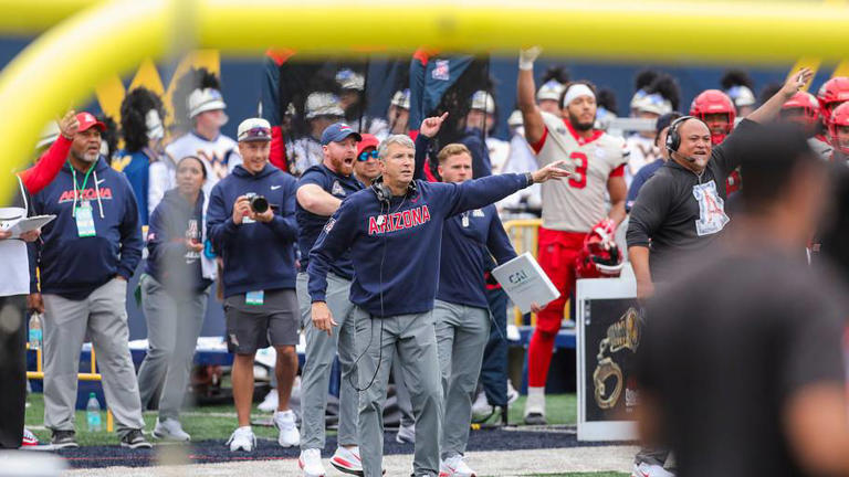 Brent Brennan gushes over Arizona receiver Isaiah Mizell's breakout ...