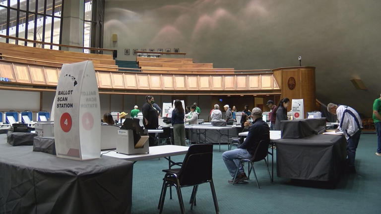 State holds final voting machine test before general election
