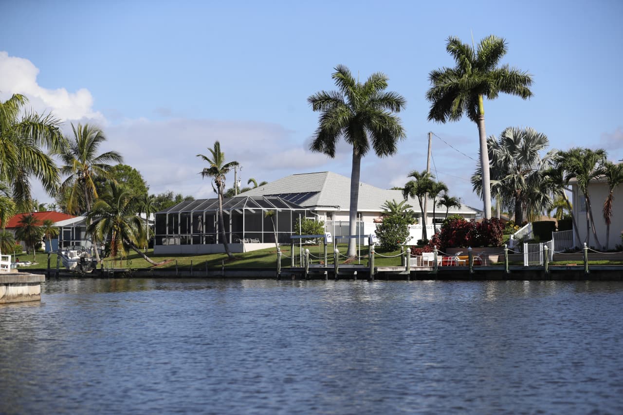 7 housing markets where high mortgage rates don’t matter