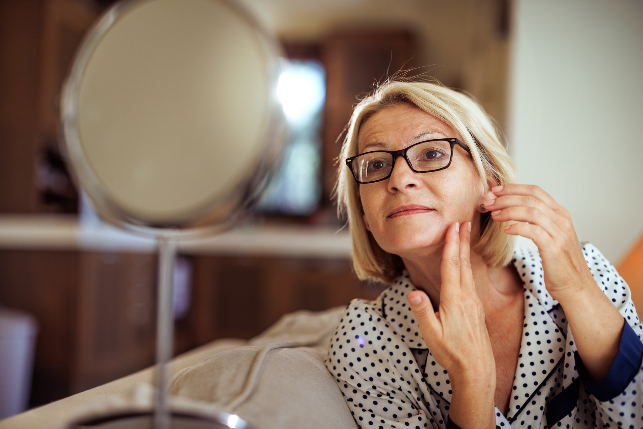 Why chin hairs can suddenly start sprouting at 50 – the reason behind ...