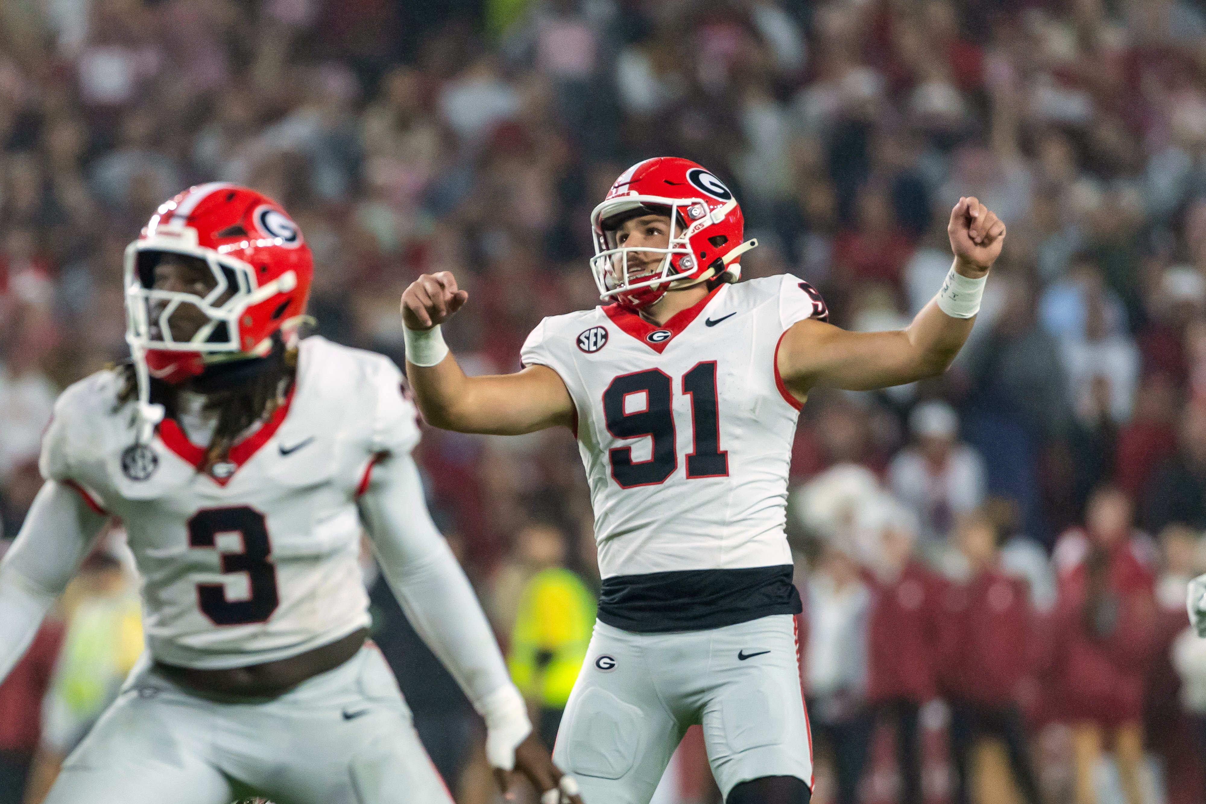 Dwight Phillips Jr. and No. 2 Georgia run past No. 6 Alabama 20-17 in ...