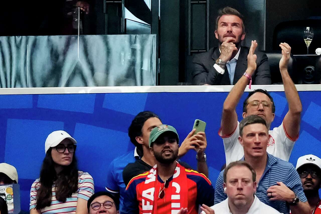 David Beckham was courtside at the Mavs' game in China. What's his ...