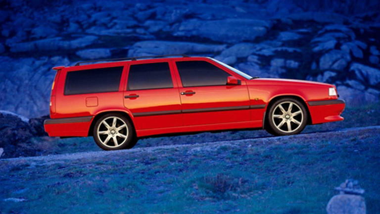Groceries in the back, muscle cars in the rearview mirror: The Volvo ...
