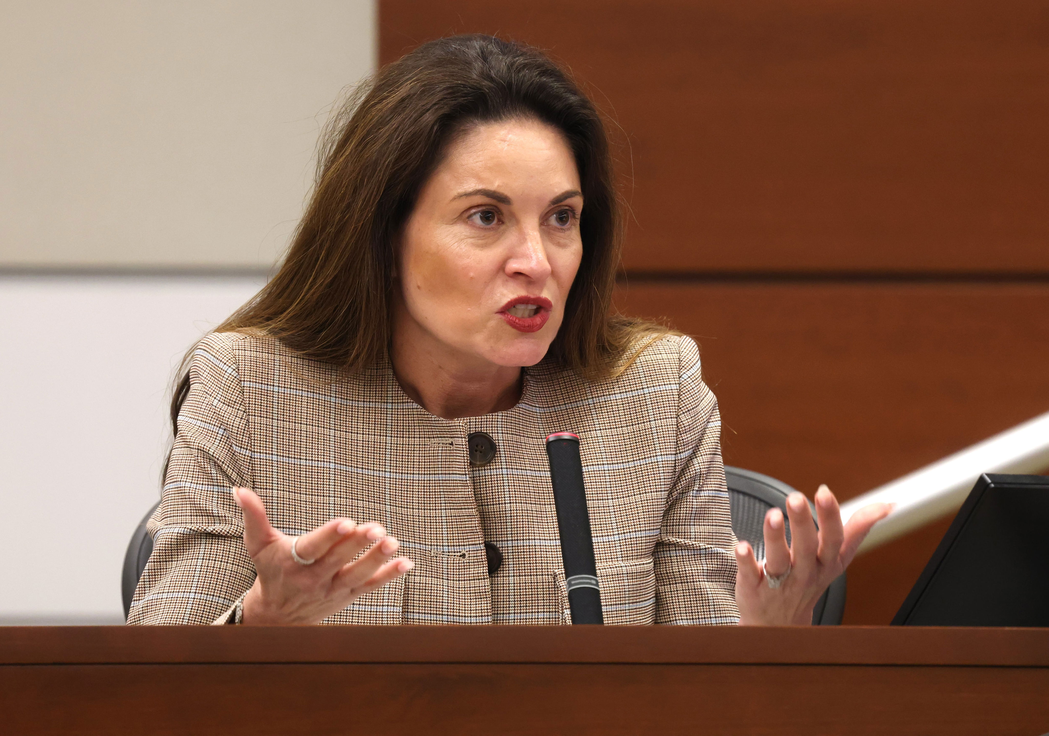 Florida judge cited deepfake call during election campaign. She faces ...