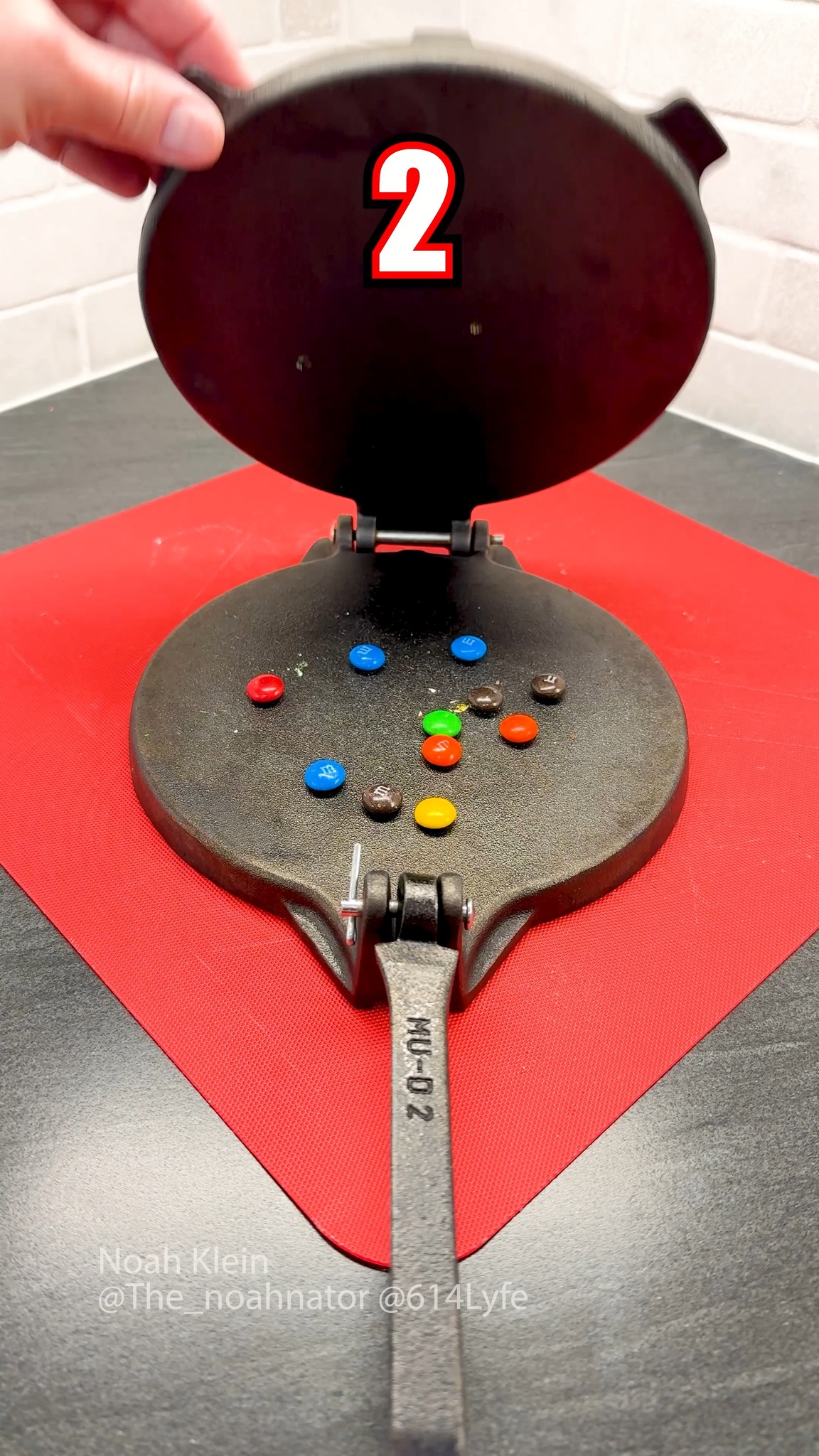 How many M&Ms stop the press?