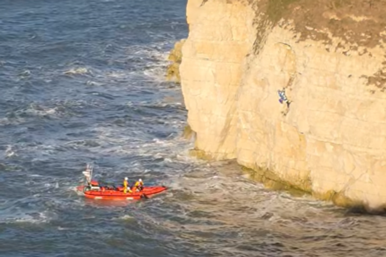 'Kids rescued from Yorkshire Coast cave' as rescue crews hailed heroes
