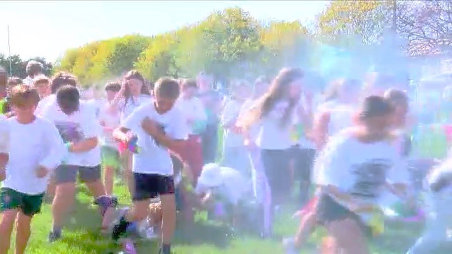 Bettendorf Middle School students wrap up week of challenges with burst ...