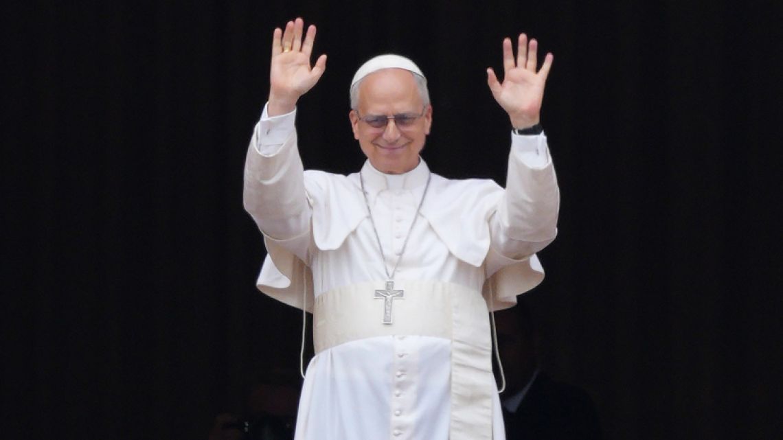 Monseñor Colombo: “El papa, en su cuarto, concelebró misa con dos ...