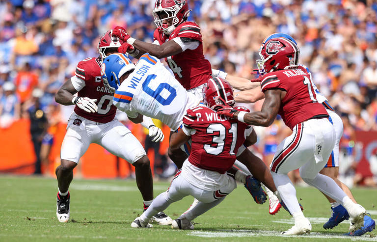 Score, recap: South Carolina football beats No. 16 Florida in the Swamp