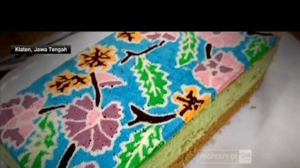 Cari oleh-oleh Klaten yang unik? Kue batik motif kawung dan parang bisa ...