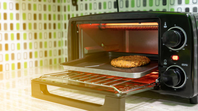 11 foods to cook in your toaster oven and 4 to skip