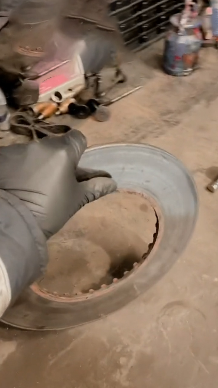 What causes internal shearing in brake discs?