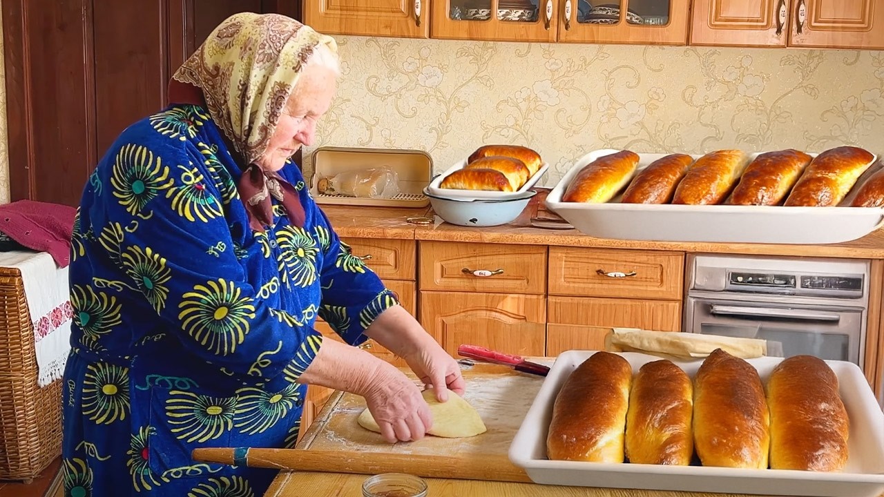 No one bakes bread like her — life of an 85-year-old grandma in a lost ...
