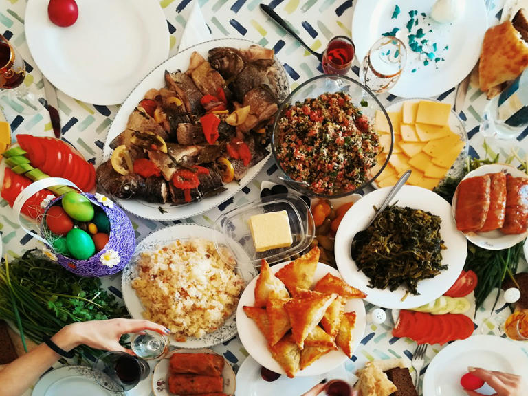 Can festive overeating raise your blood sugar? Doctor explains what you ...