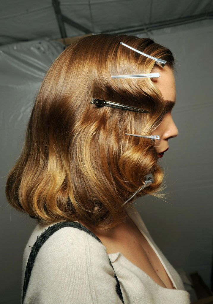 Get the look: Retro Jessica Rabbit waves