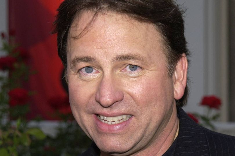 Hollywood star's chilling undiagnosed condition before on-set collapse ...