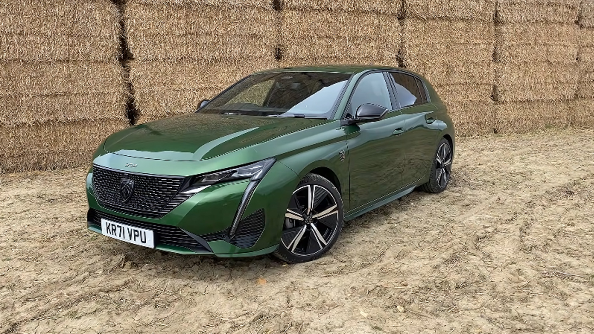 Peugeot 308 brings French style to the hatchback class