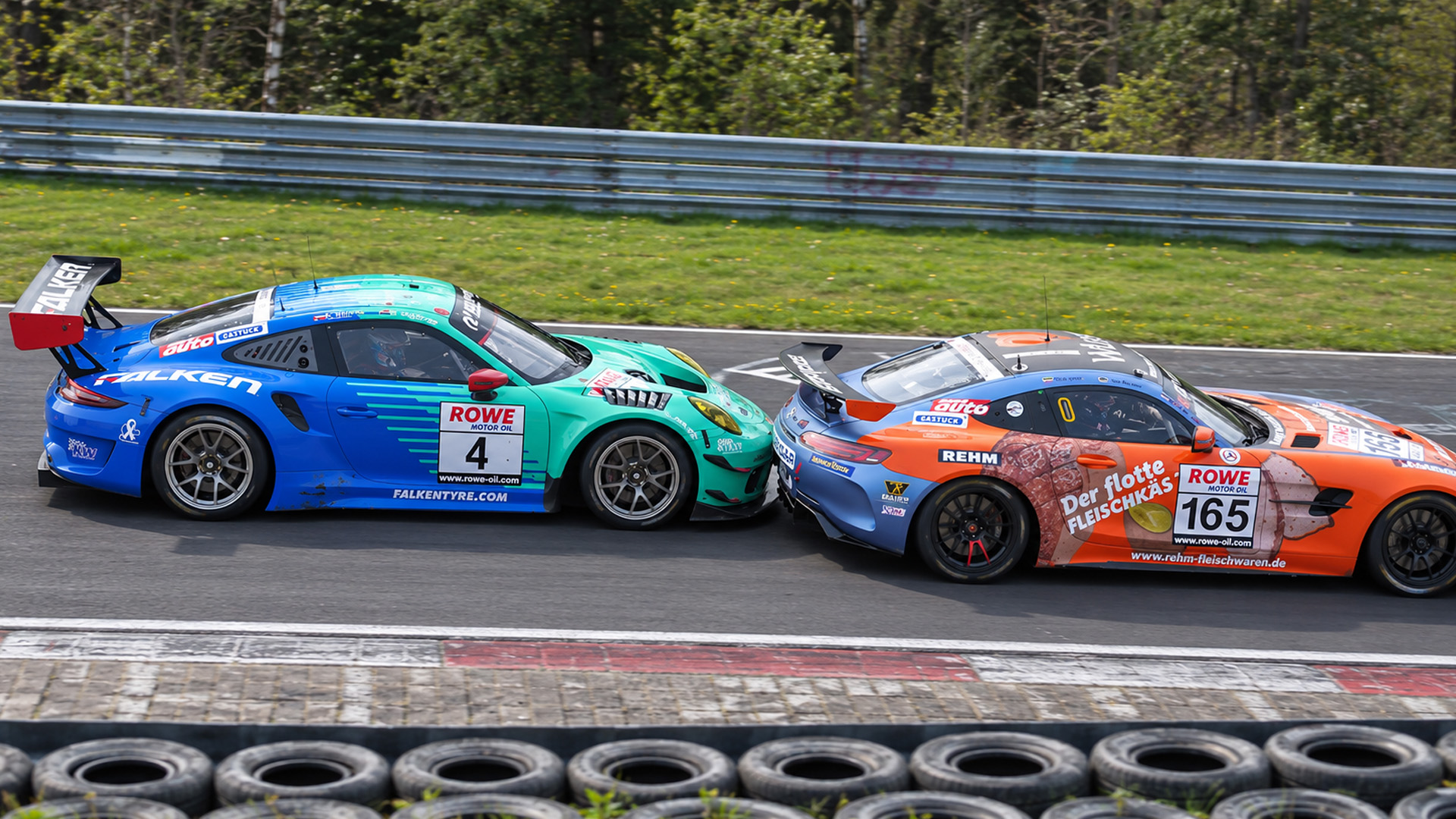 Crashes and hard battles shape Nürburgring NLS 3 racing