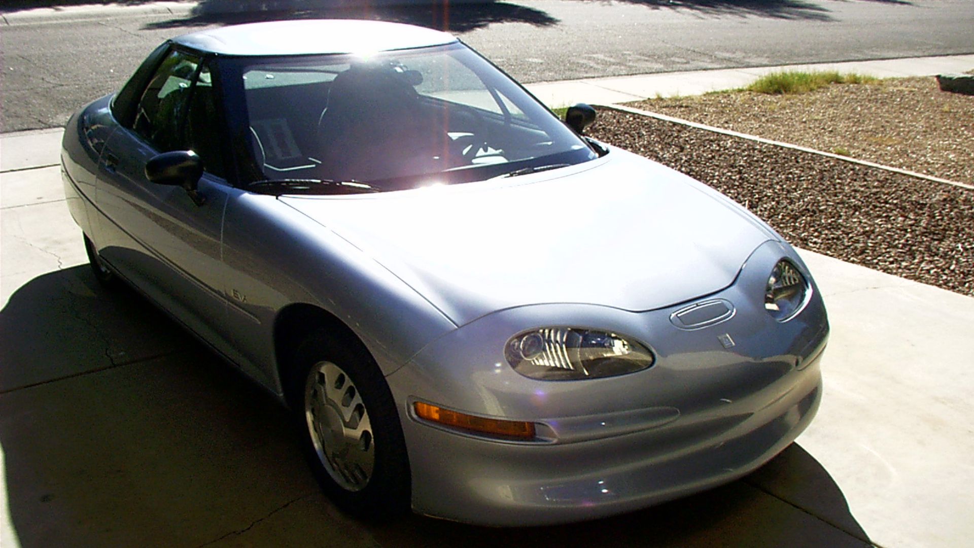 20 cars that were built for a future that never happened