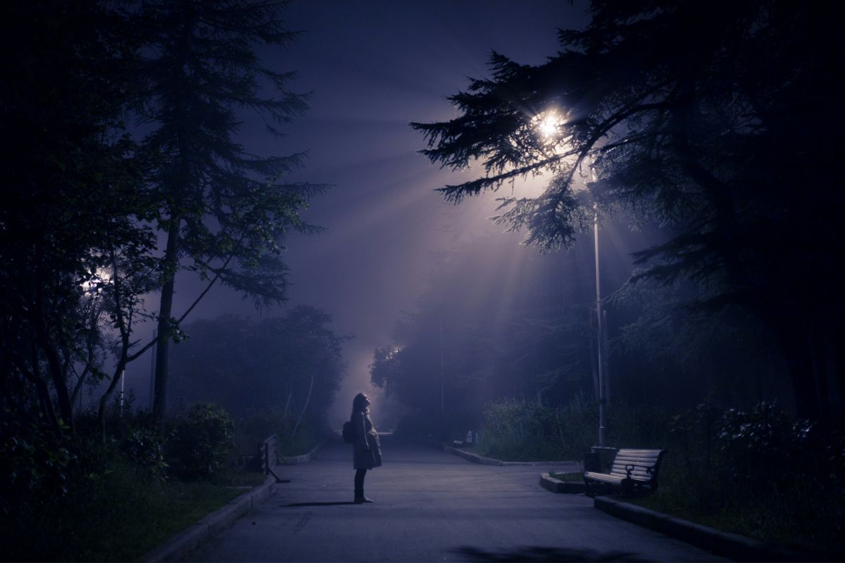 US intelligence witnesses to 2025 UFO orb incident could testify before ...
