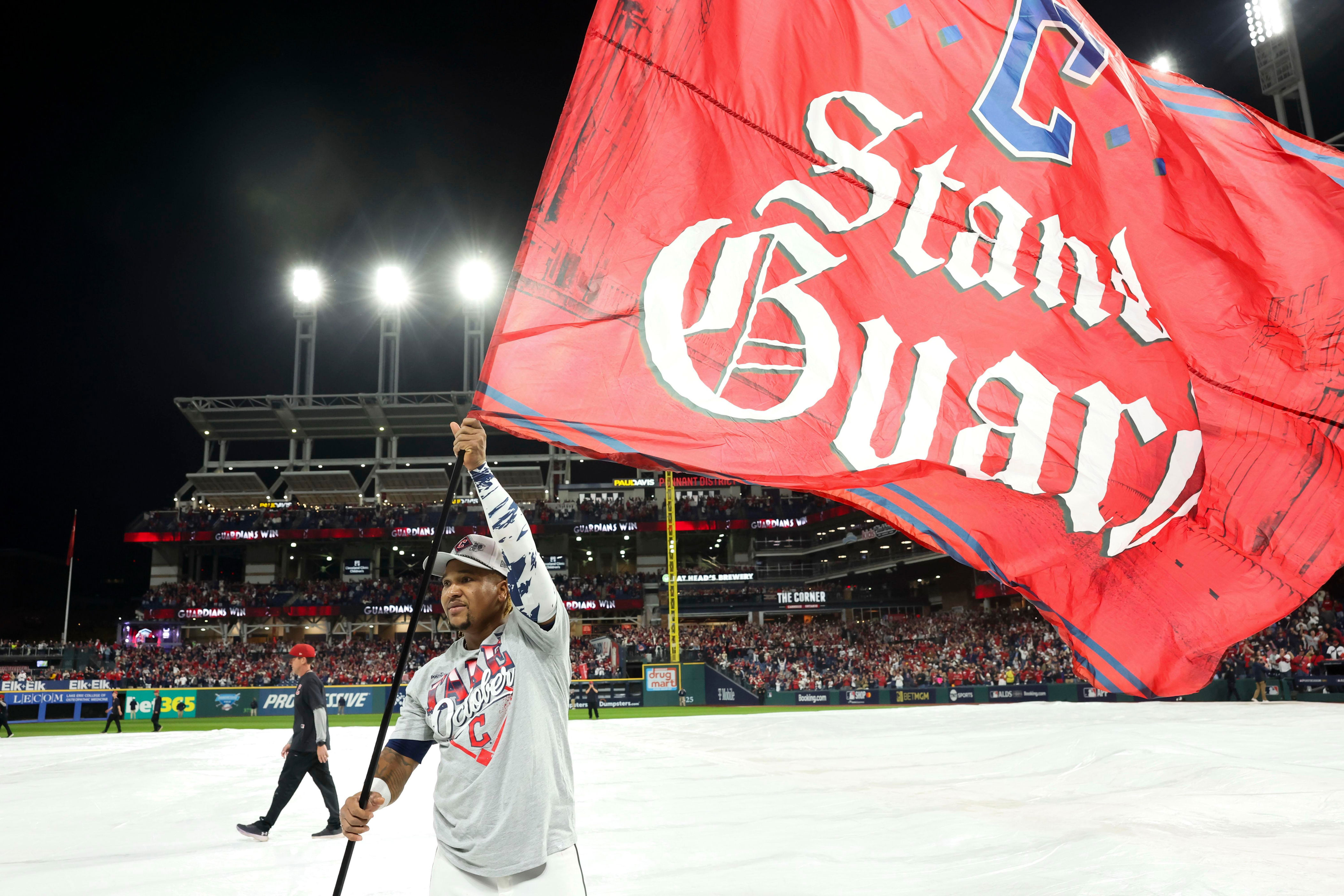 MLB playoff roundup: Guardians complete comeback, advance to ALCS ...