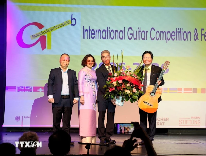 Sức sống giai điệu Việt tại Liên hoan Guitar quốc tế Berlin