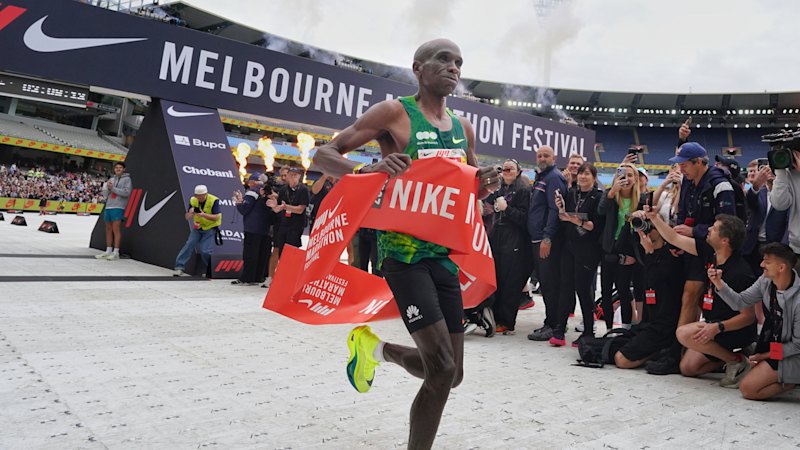 This athletics great says the Melbourne Marathon track was the 'best ever'
