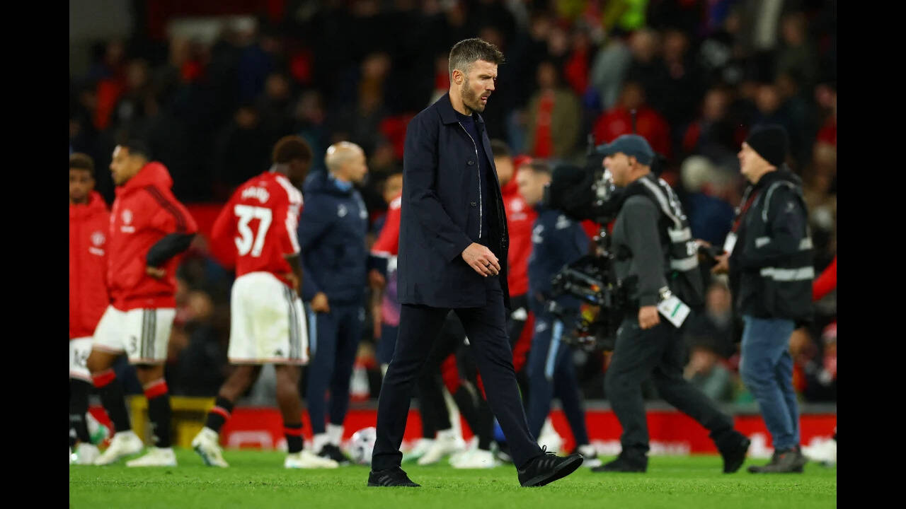 Worst in 40 years! Man United script unwanted record after draw against ...