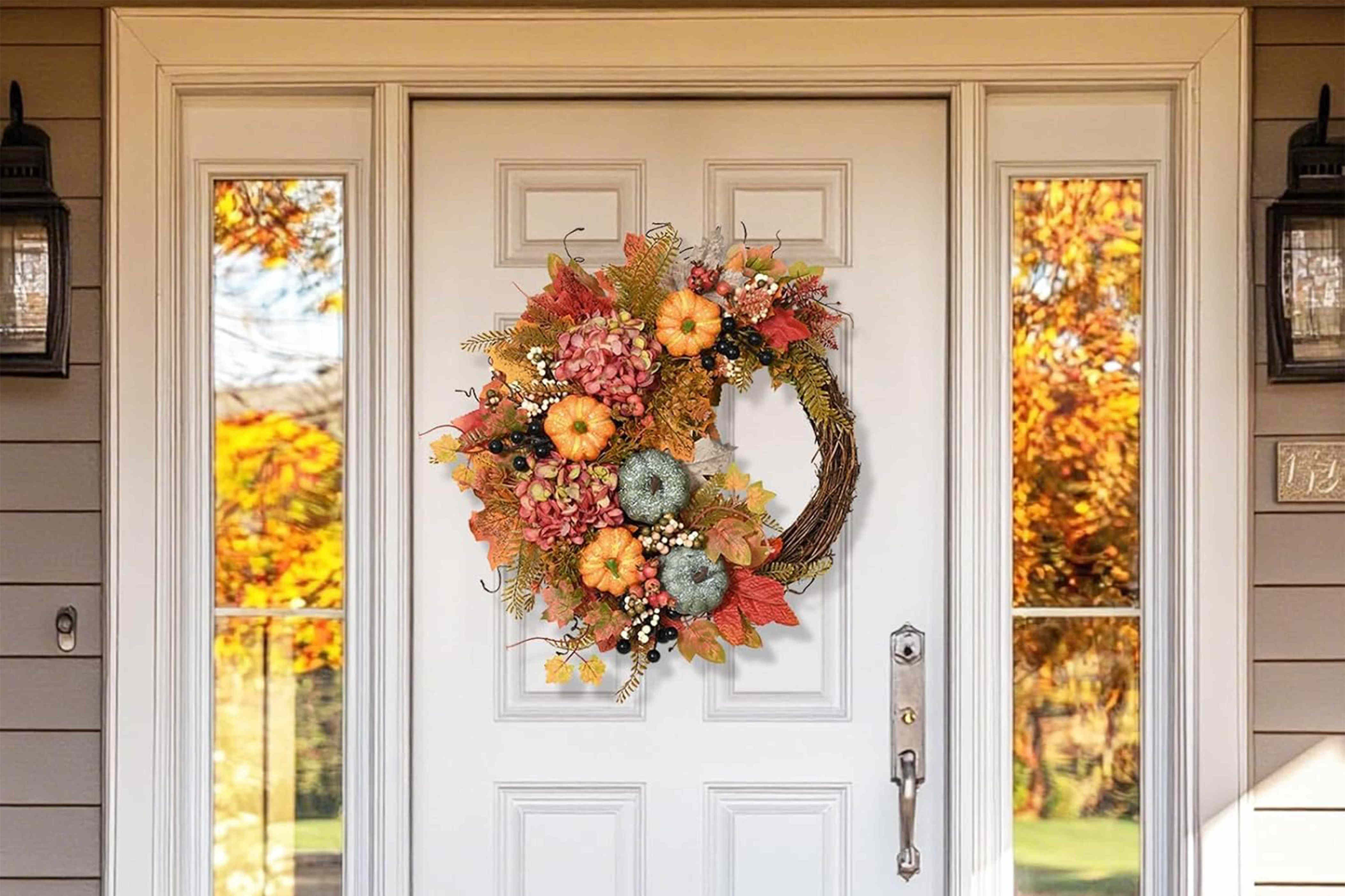 These 13 Thanksgiving wreaths say 'welcome' before you even open the ...