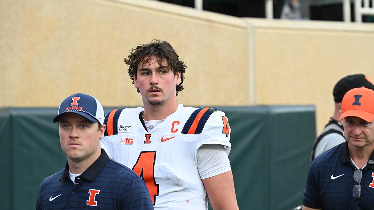 Illinois QB Katin Houser could miss the rest of 2026 with broken hand