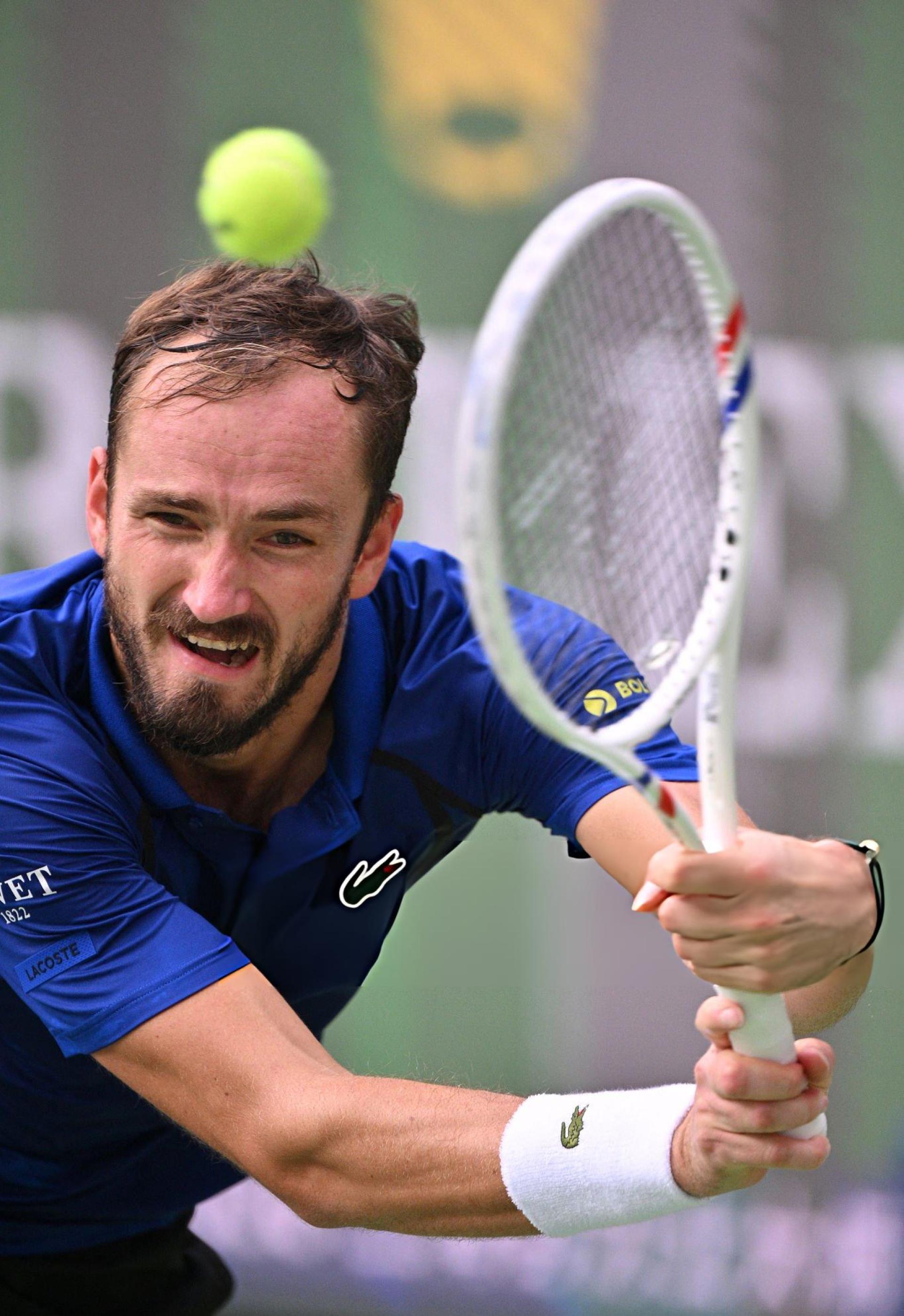 Daniil Medvedev dreht in Shanghai einen Satzrückstand gegen Struff