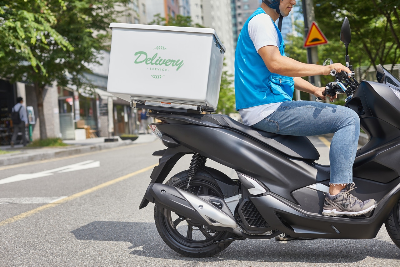 S Korea: 1,100 foreigners caught working illegally as delivery riders