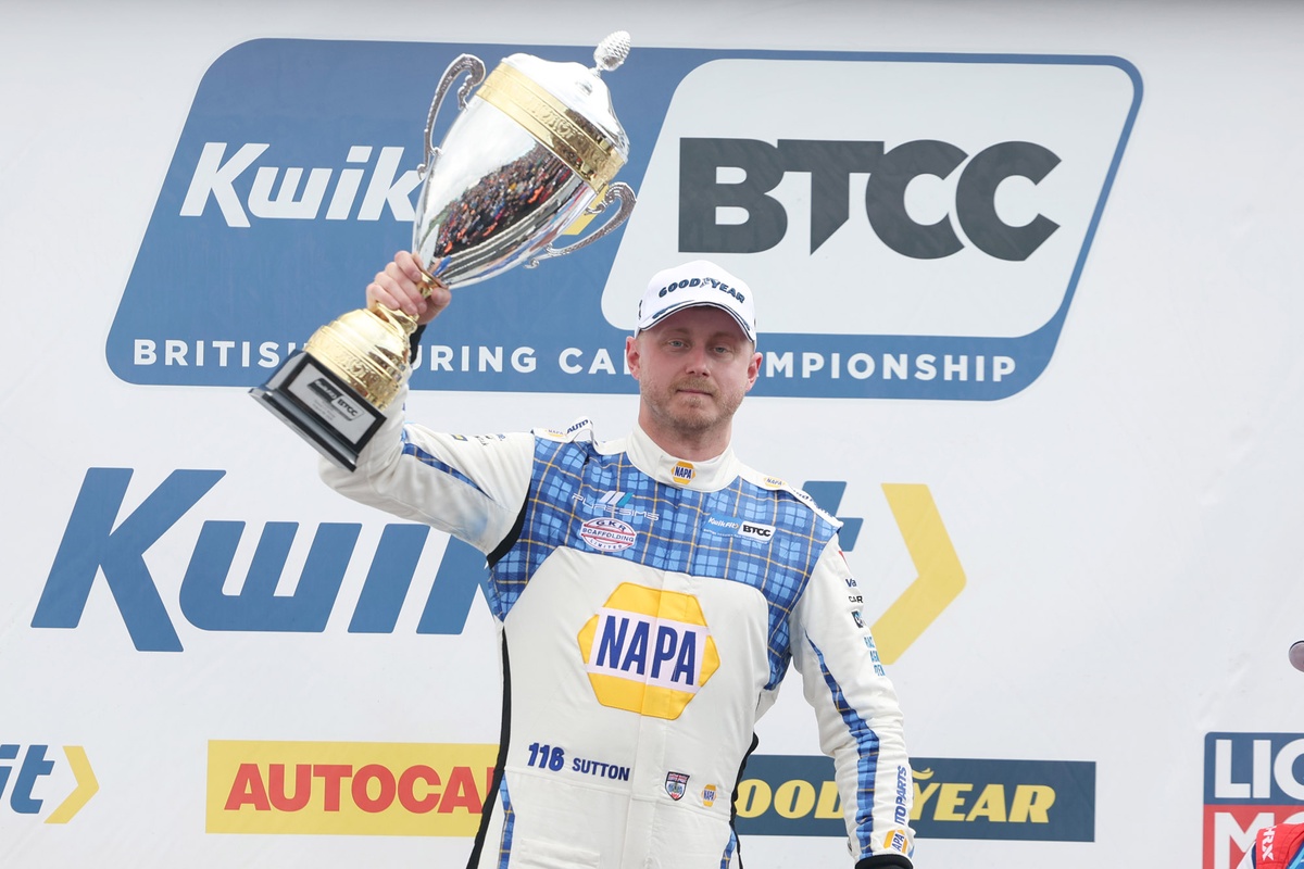 Sutton extends BTCC deal for five more years