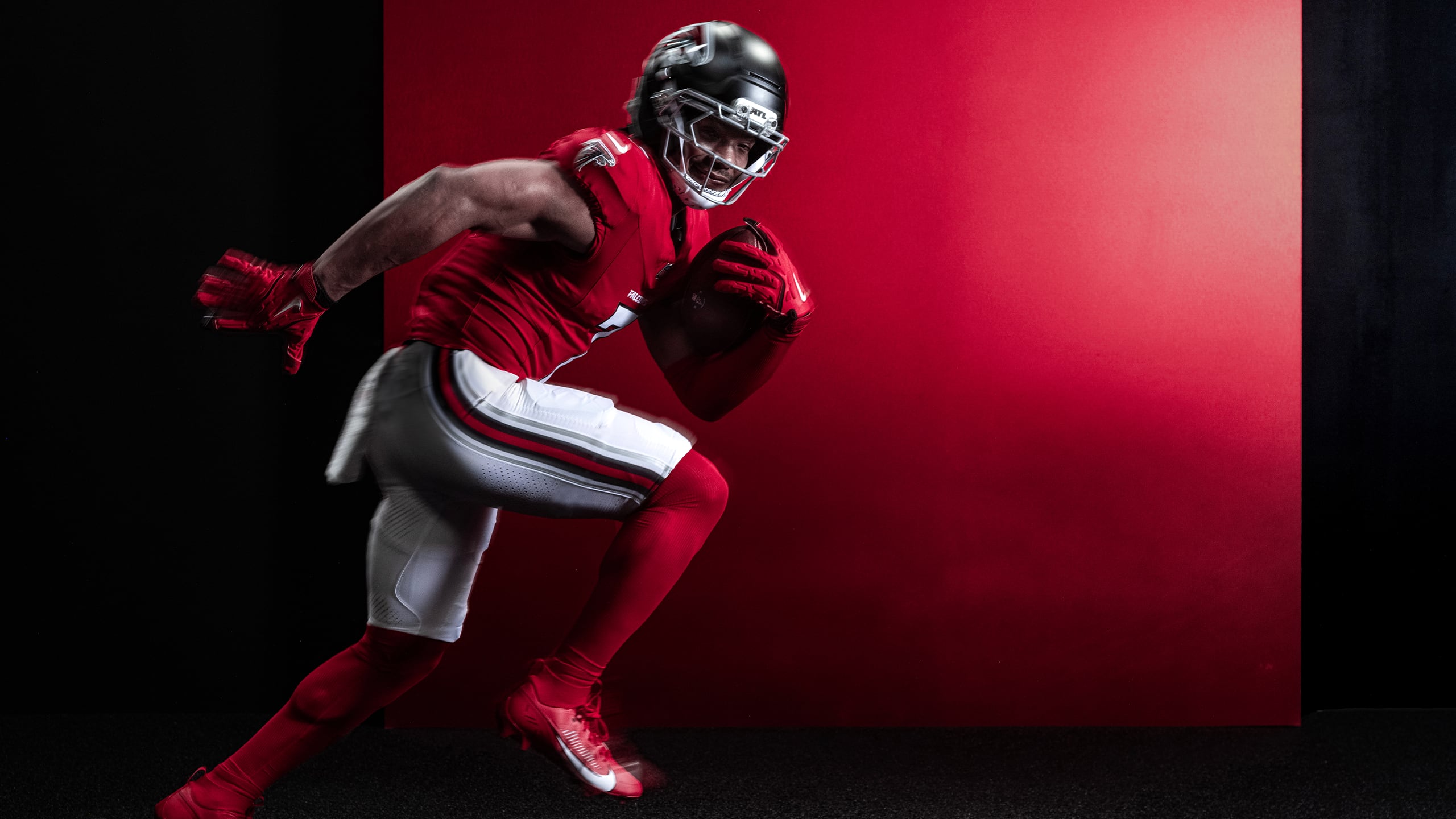 Falcons ask fans to wear red for first stadium-wide red out