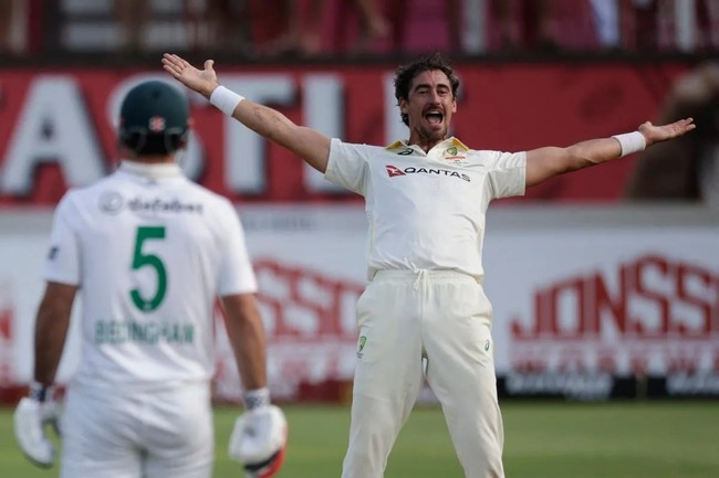 LIVE| SA vs Australia: Aussies keep chipping away with Bedingham now ...