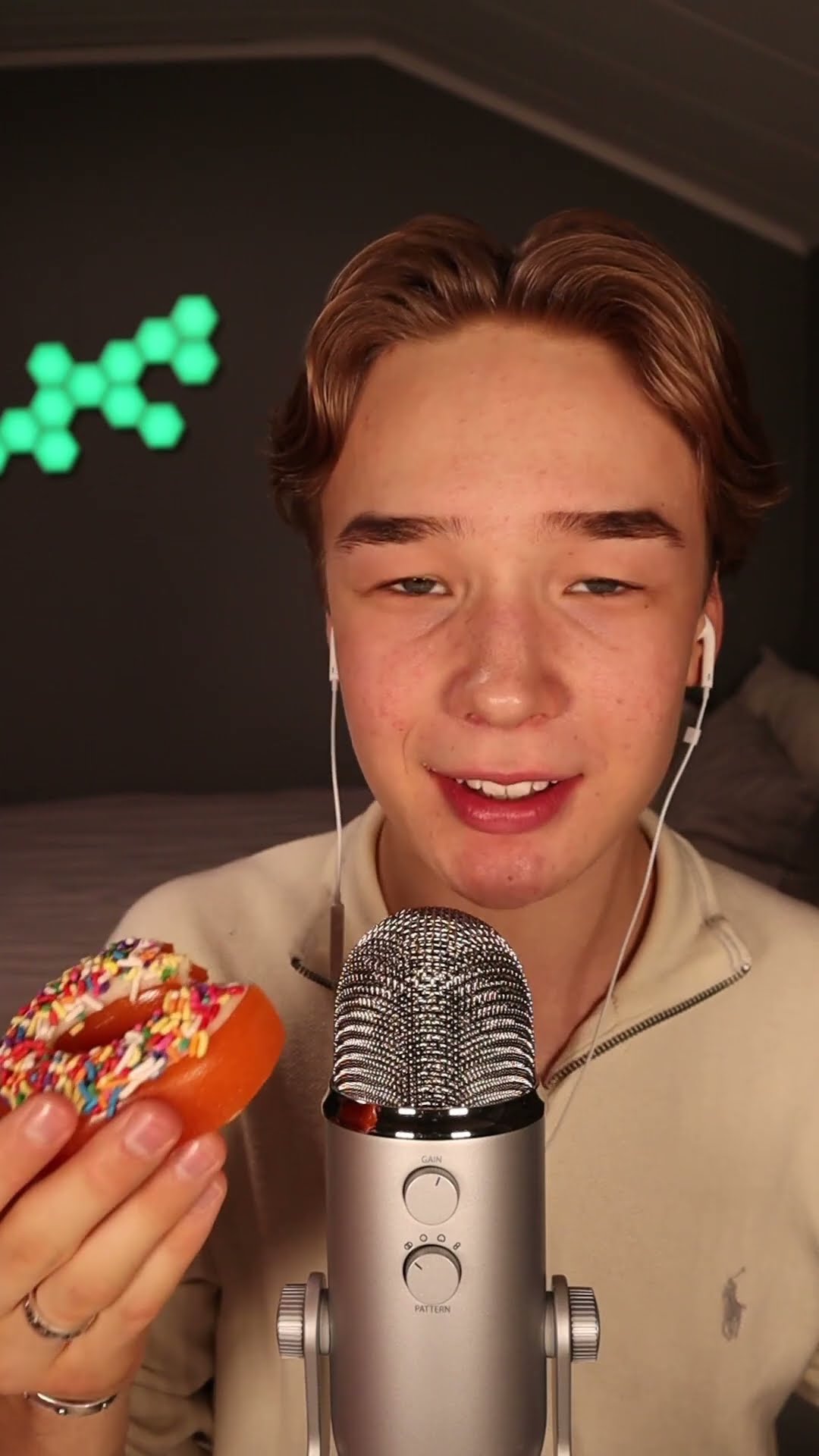 Real vs fake donut🍩 #asmr #asmrvideos #asmrsounds #asmrcommunity # ...