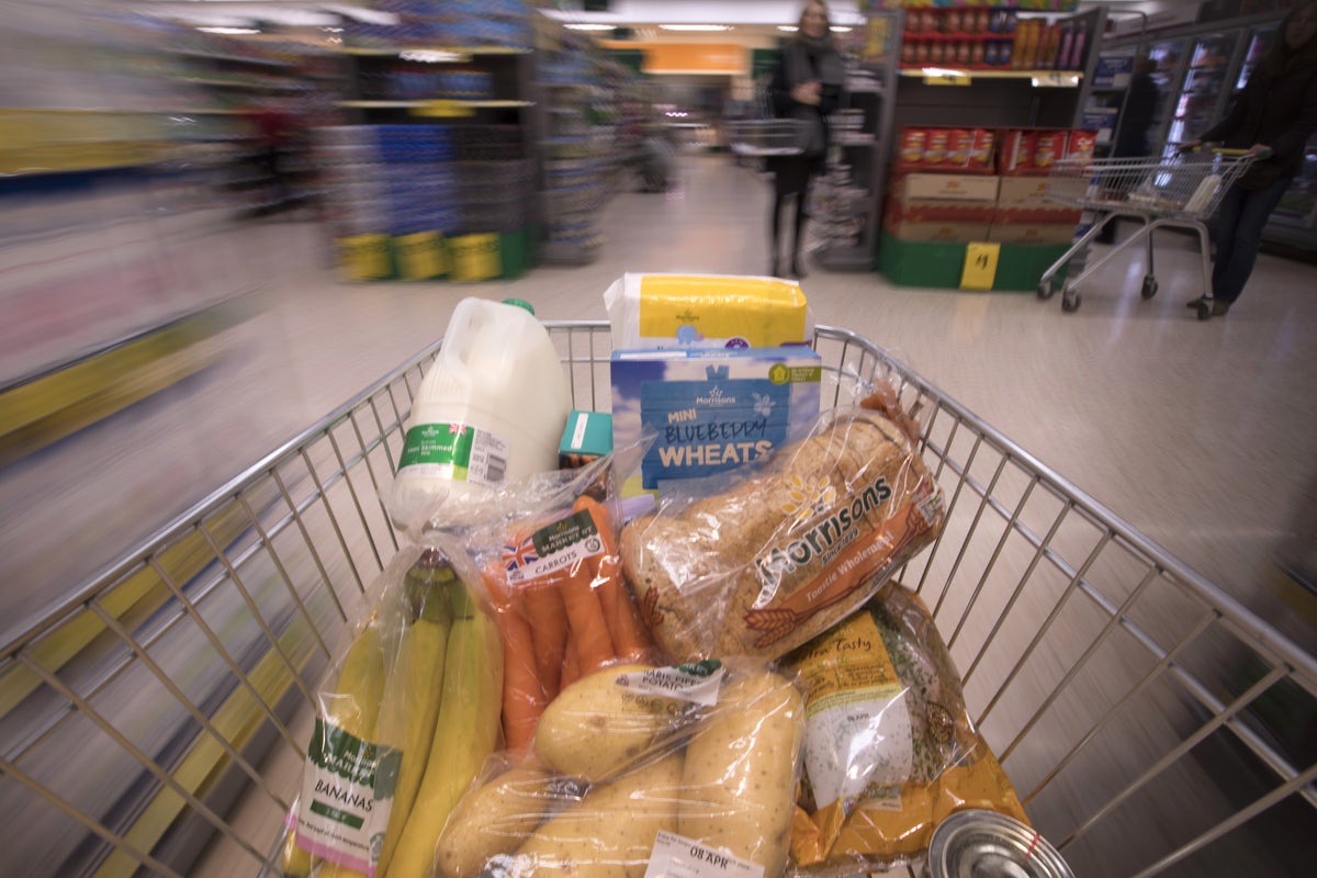 Nutritionists say to buy these items to avoid ultra-processed foods