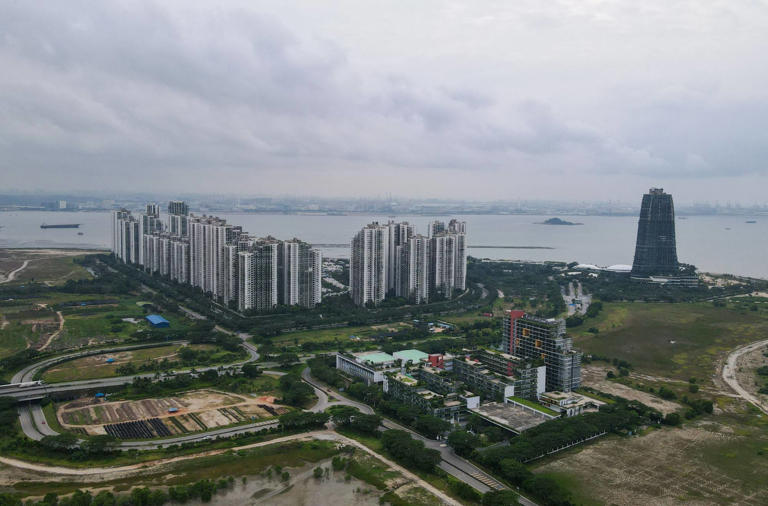 Malaysia’s Forest City wants a rebirth. Scams, crime stand in the way