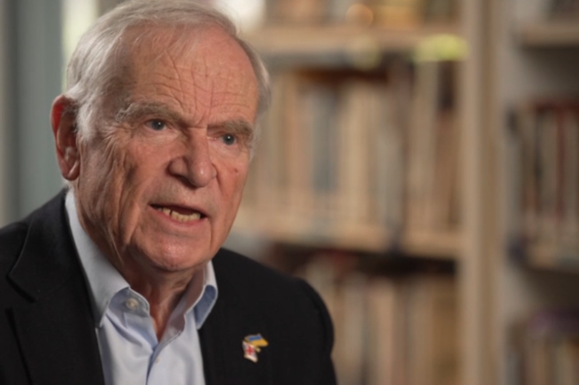 Bestselling author Jeffrey Archer dies aged 86 after battle with ...