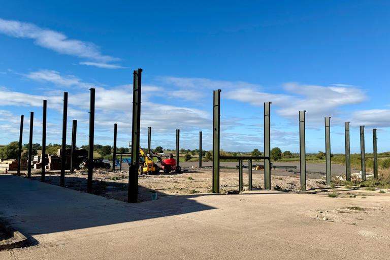 Construction underway on New Mill extension for Linnell Bros