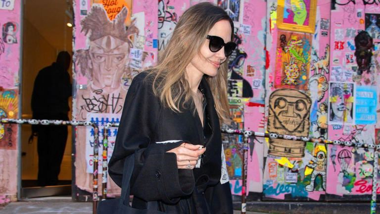 Brad Pitt and Angelina Jolie's daughter Zahara officially drops 'Pitt ...