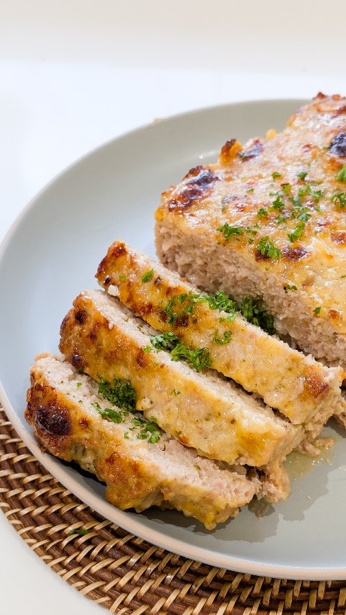 Garlicky chicken meatloaf that'll have you coming back for seconds