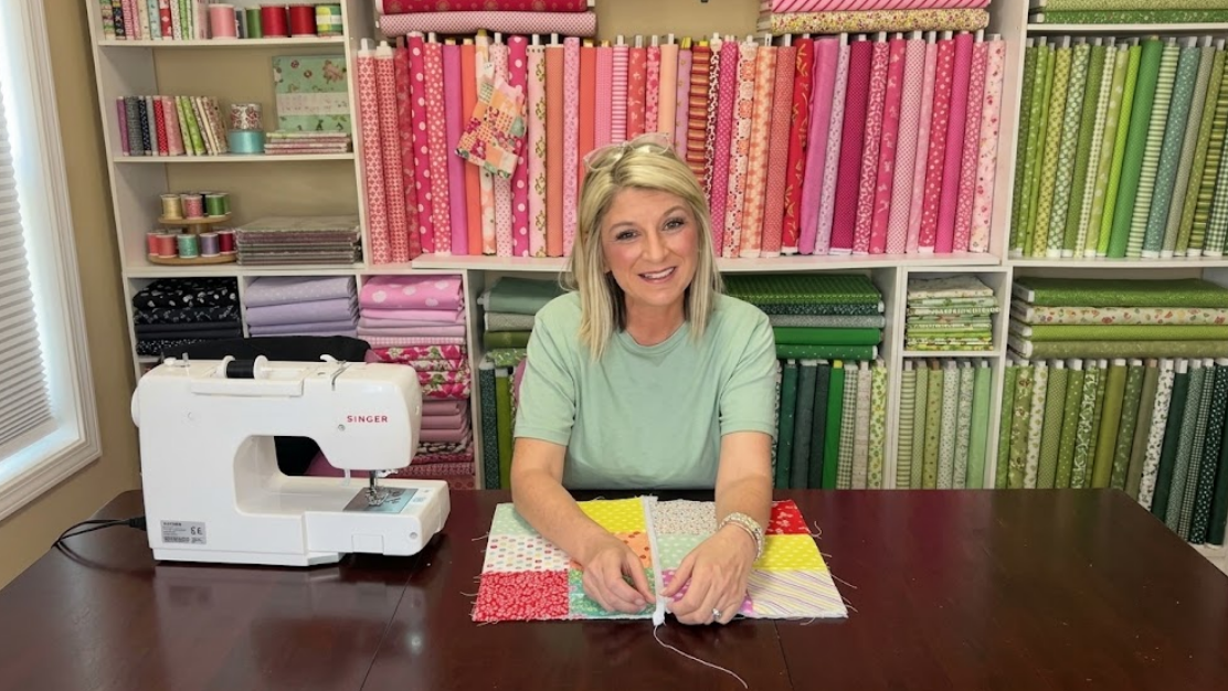 How to make a simple quilted zipper bag